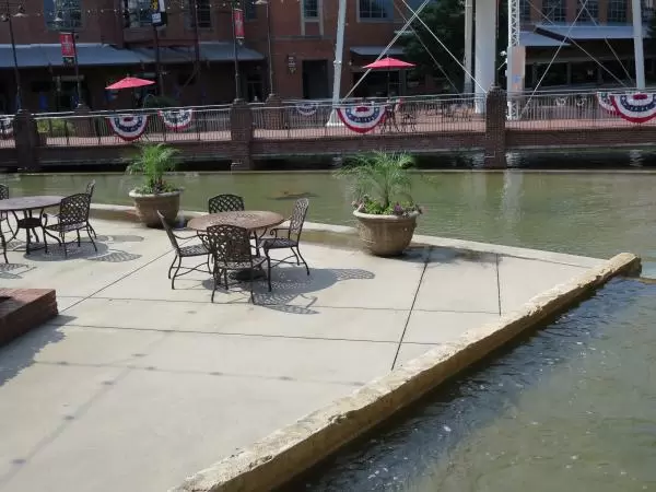 You can dip your hands in the water near the stage.