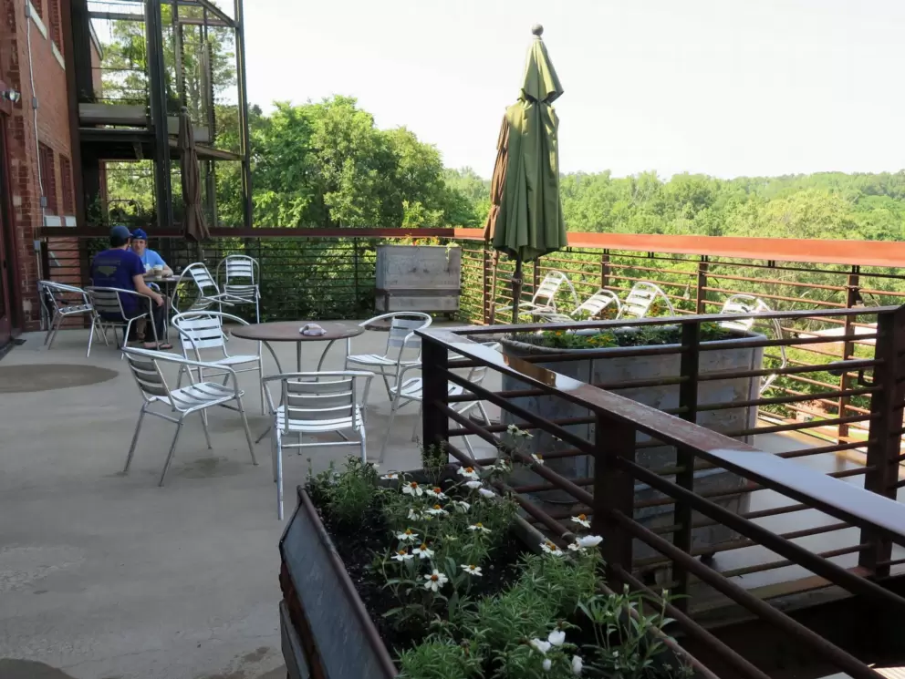 Balcony at Cup 22.