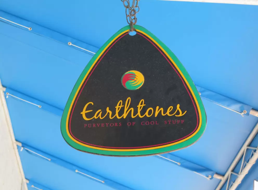 Earthtones has a cool logo.