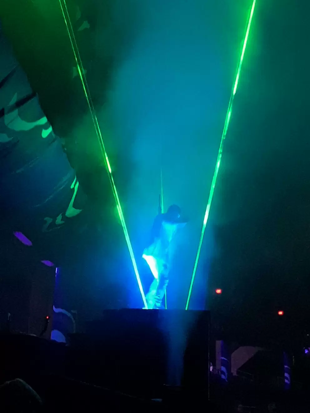 Extreme Pete laser show during Electric Ocean (summertime show at night).
