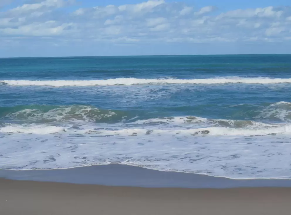 The perfect color of the water.