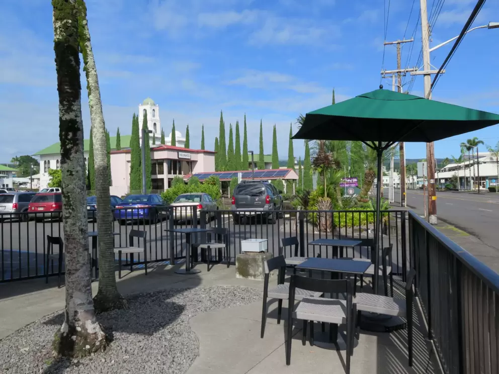 Starbucks' outdoor seating with view of Honpa Hongwanji Buddhist Temple.