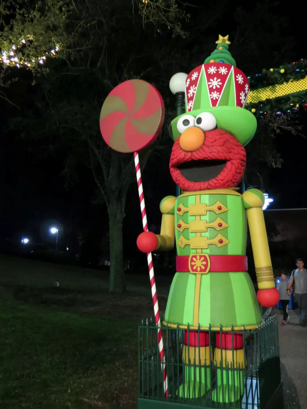 Giant Elmo at Christmastime.
