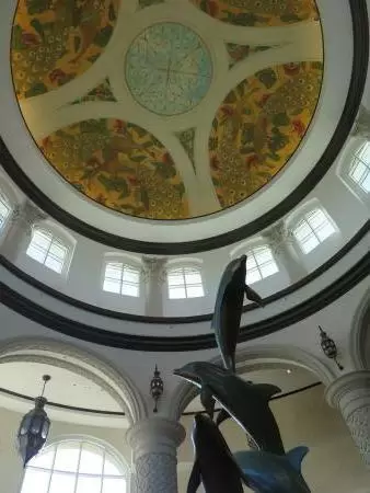 Dolphin sculpture and pretty rotunda.
