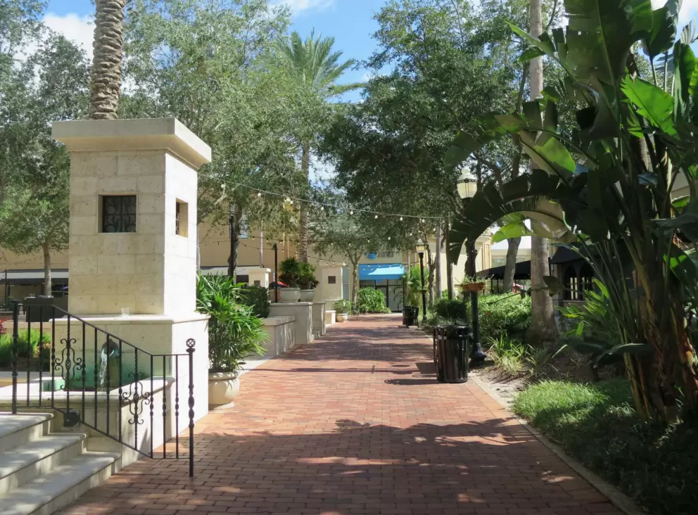 Walking through the courtyard in the center of the mall.