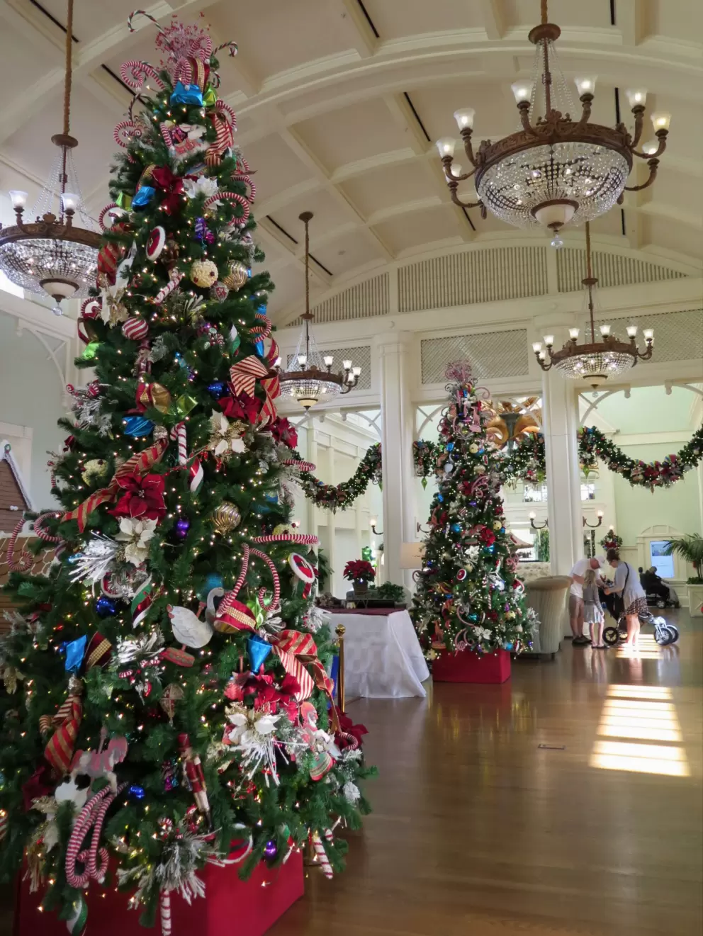 The beautiful lobby of Boardwalk Resort at Christmastime.