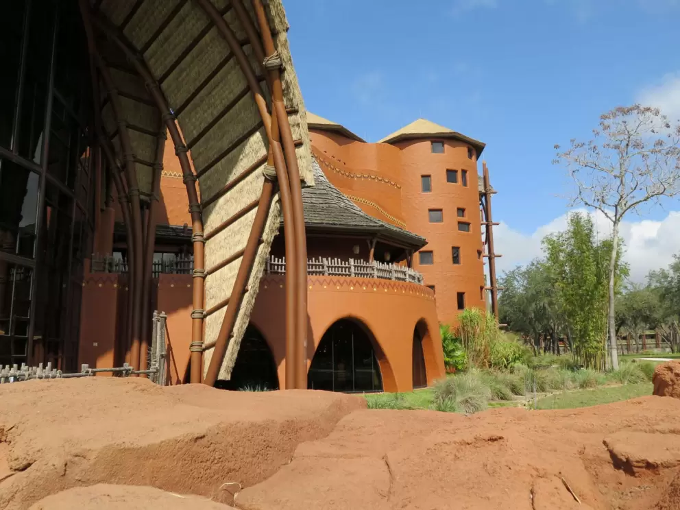 The amazing chunky brown architecture of Kidani Villas.