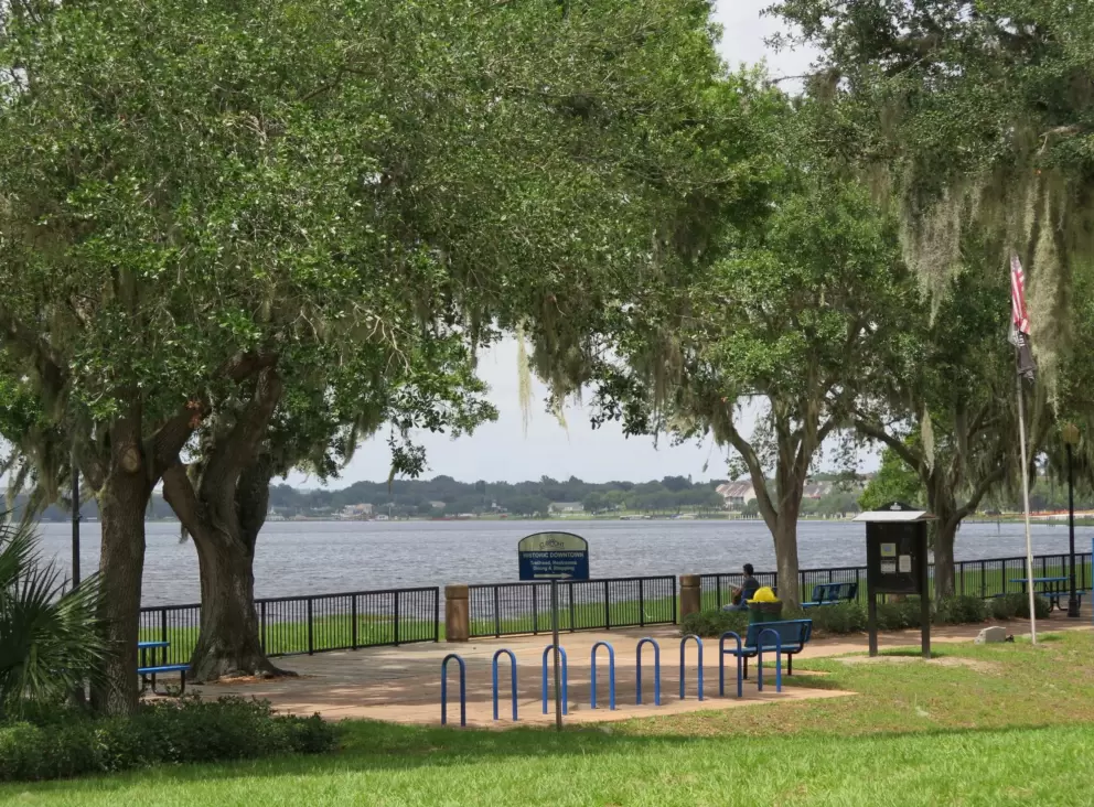 Waterfront area at 8th Street Pier.