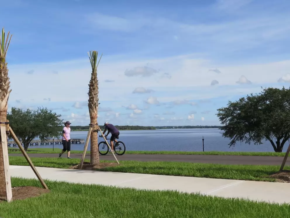 The bike path.
