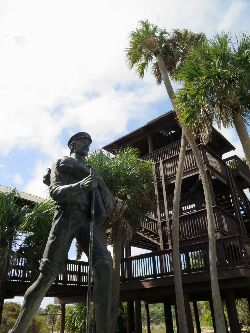 The barefoot mailman sculpture.