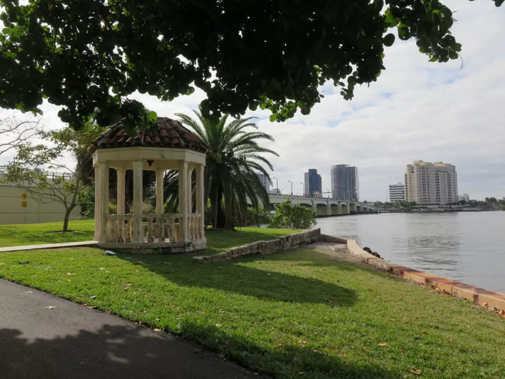 Gazebo near Flagler Memorial Bridge.