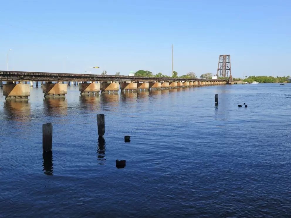 The railway bridge over the St. Lucie River.