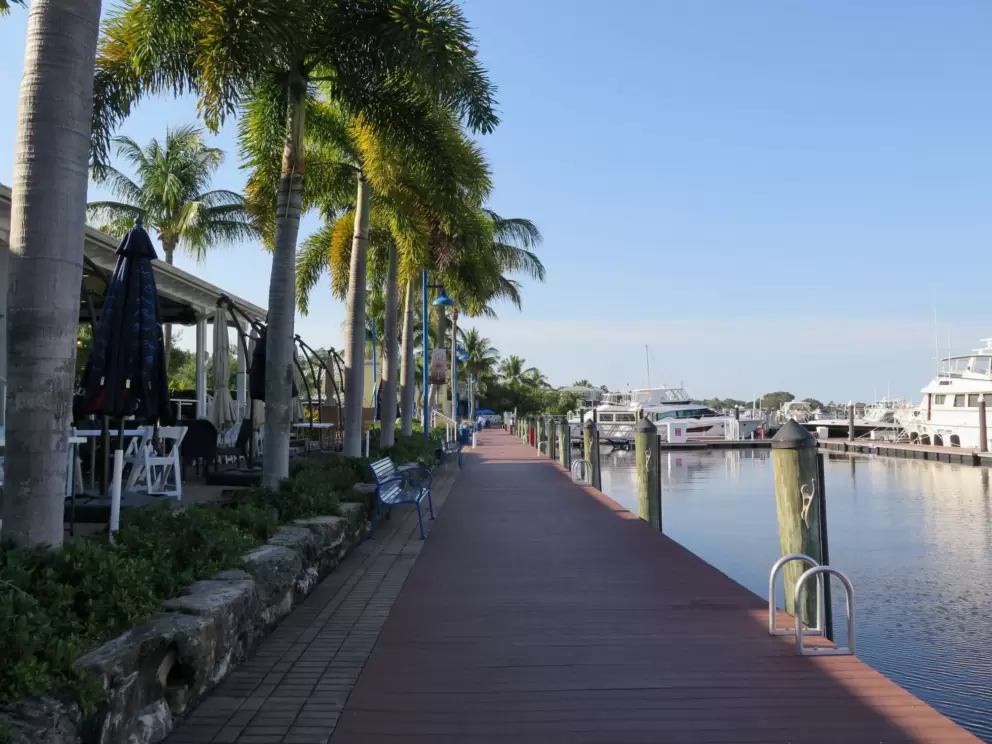 The boardwalk where it continues at Sunset Bay Marina.