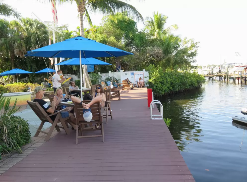 The wonderful seating outside Gilbert's Coffee Bar, at Sunset Bay Marina.