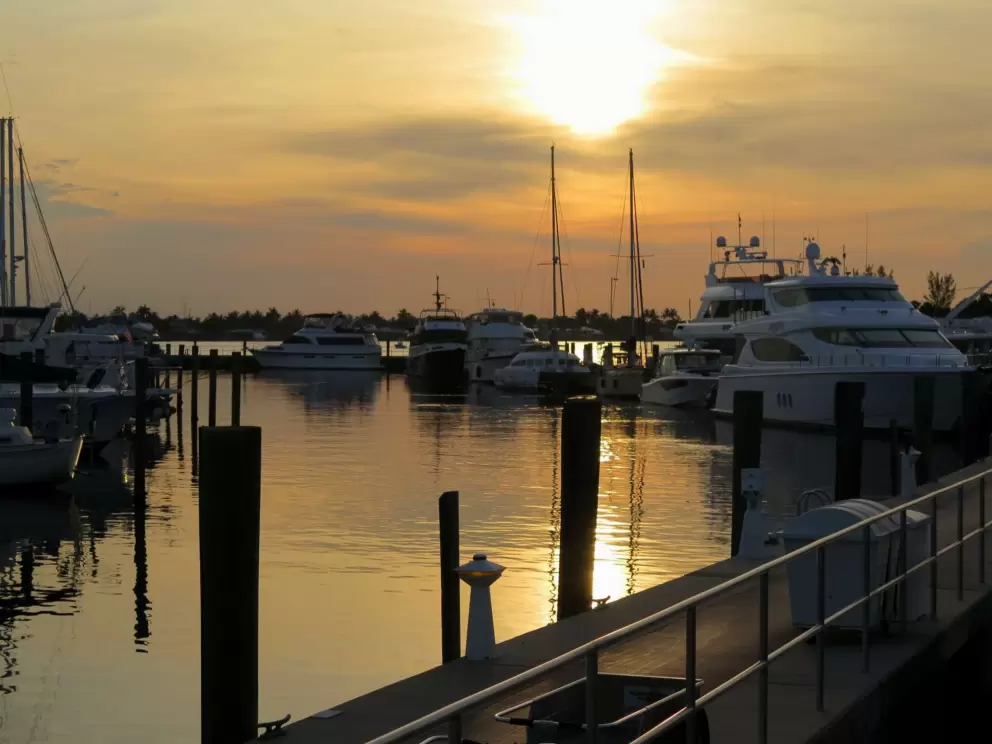 The setting sun at Sunset Bay Marina.