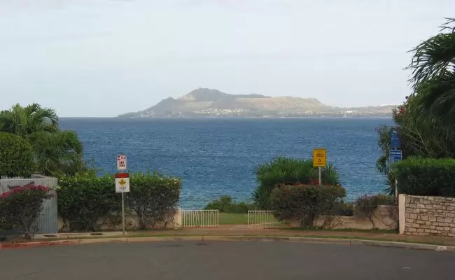 Views of Diamond Head from Hanapepe Place.