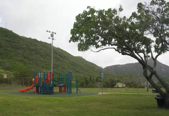 Clouds gather in the valleys of Hawaii, and Kamiloiki Neighborhood Park is often overcast. 