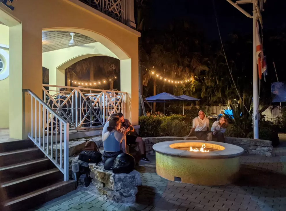 Firepit and live music on a Friday night at Gilbert's. 