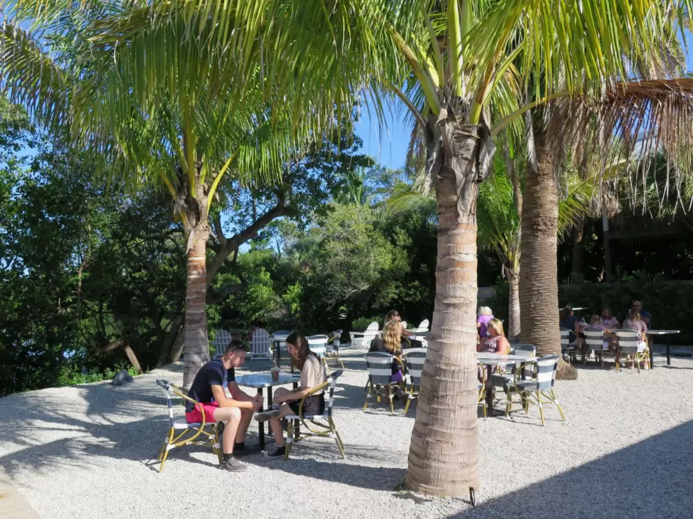 The back seating area of North Shore Cafe.