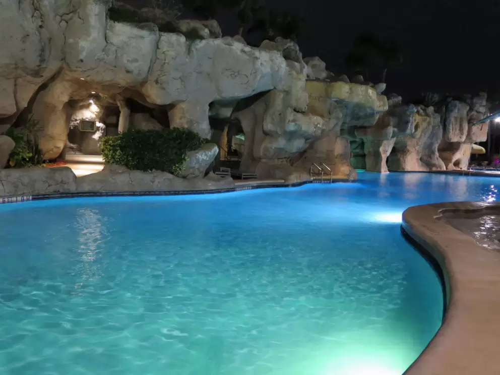 Blissful scene at the pool at night.