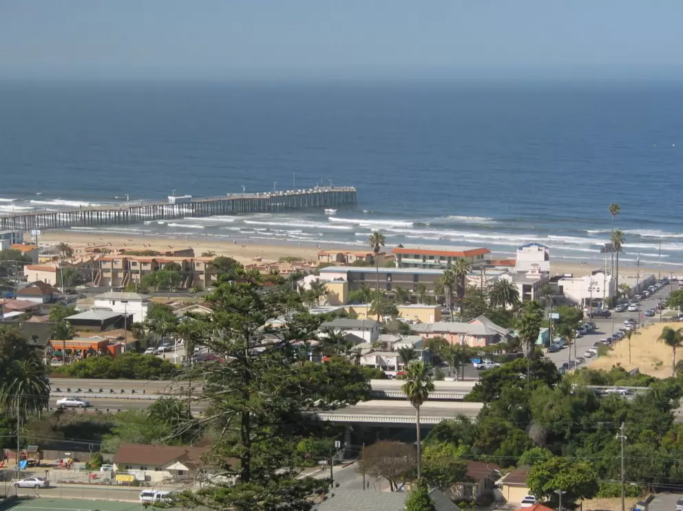 Pismo Pier, as seen from Boosinger Park. 