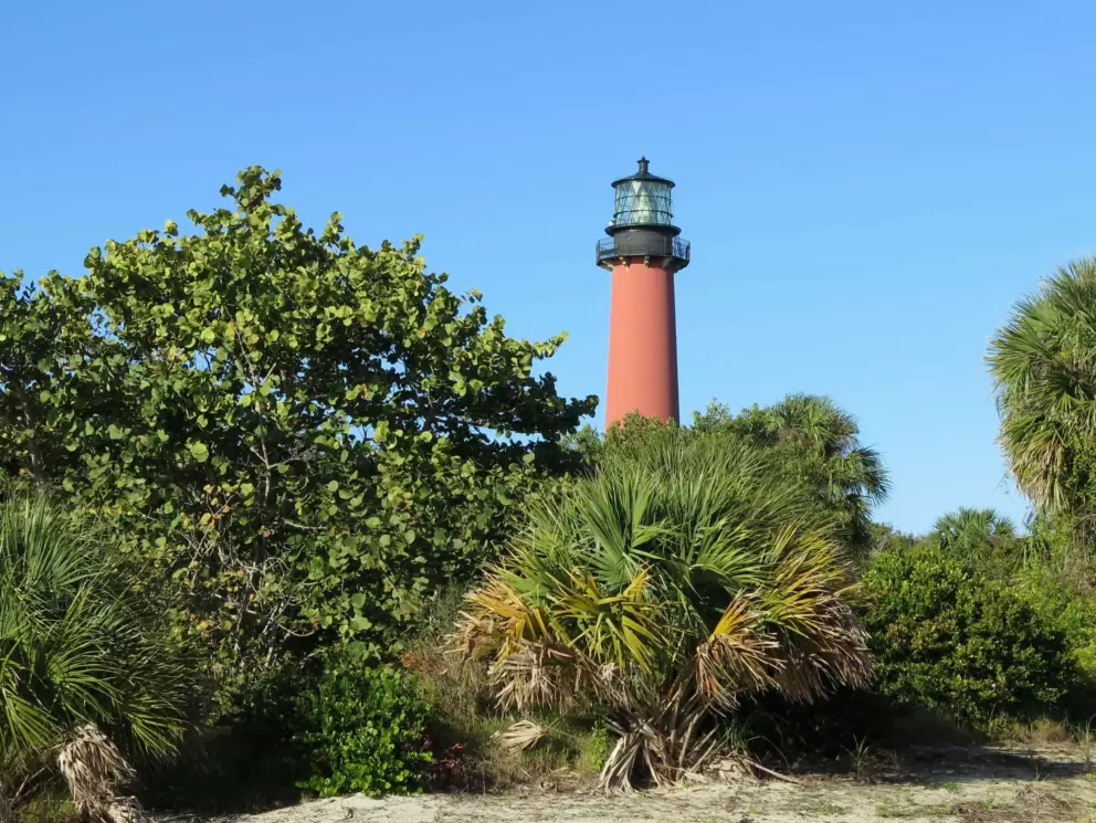 Views of the lighthouse!