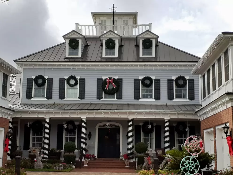 House decorated for Christmas.