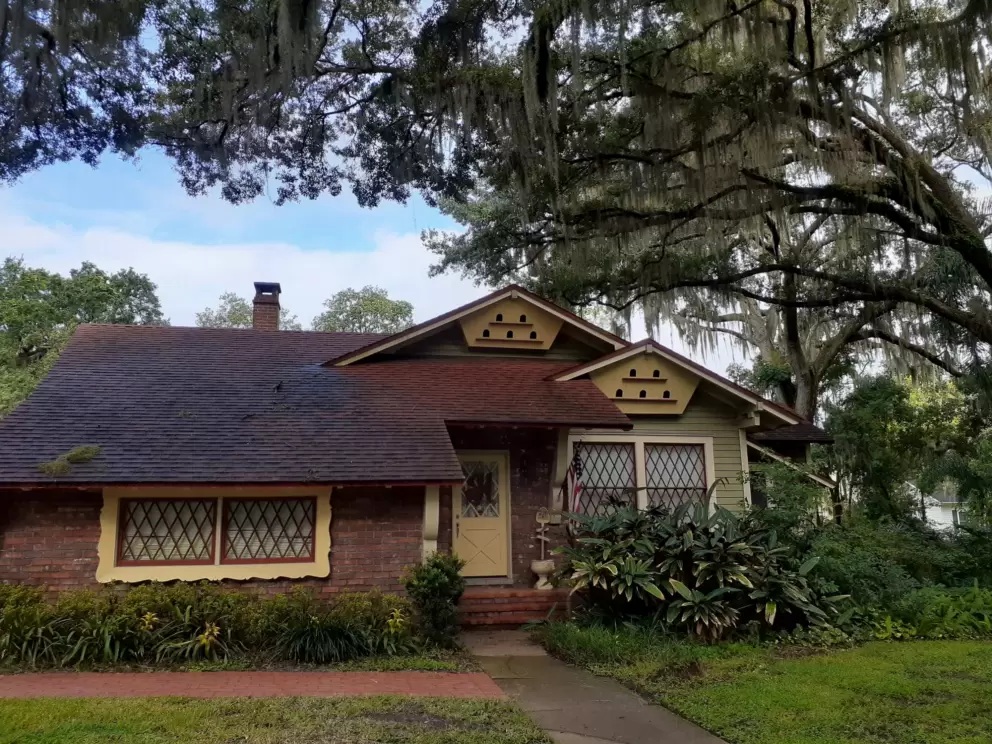 German-style house on Lakeview Ave.