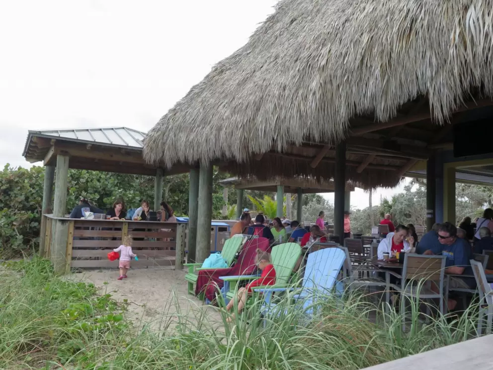 The cafe has a lovely spot, and kids can play in the sand!