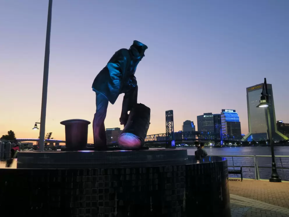 The Lone Sailor sculpture.