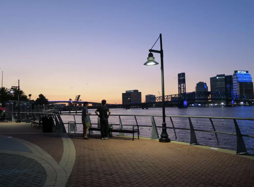 Looking toward the Main Street Bridge and the Acosta Bridge.