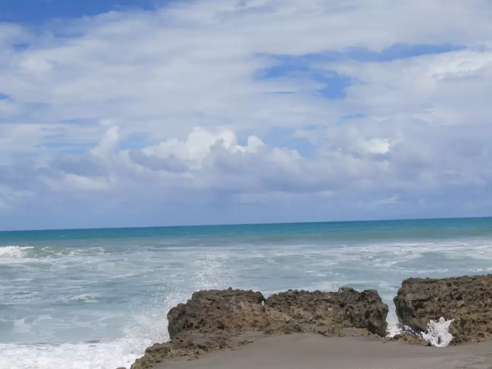 The water and sky!