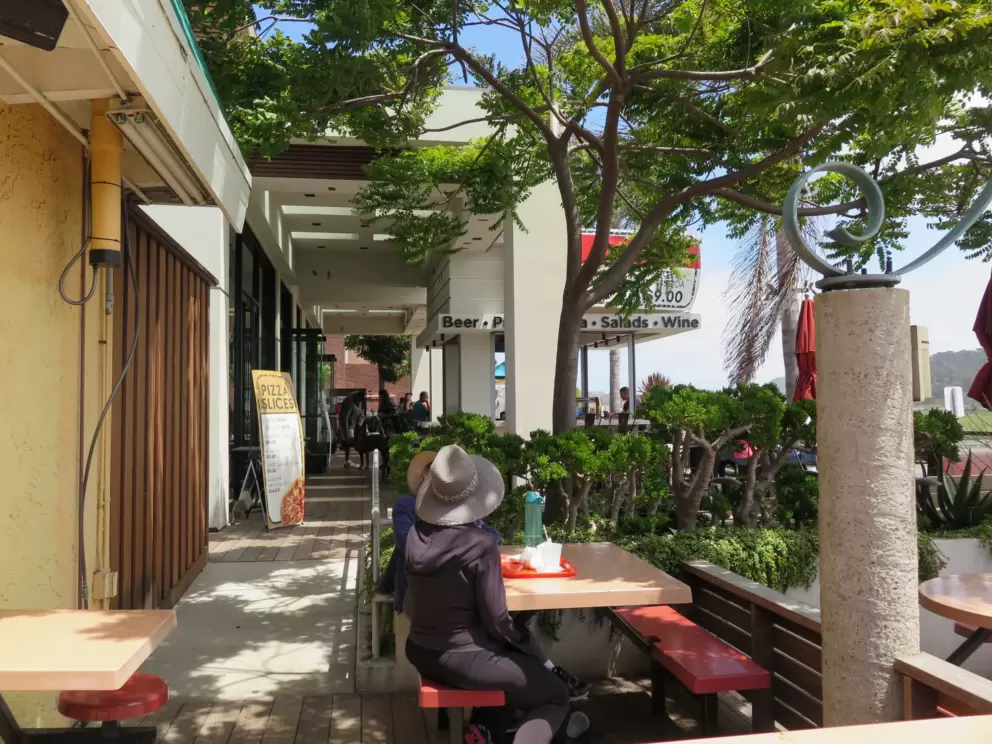 Shady seating outside Roberto's.