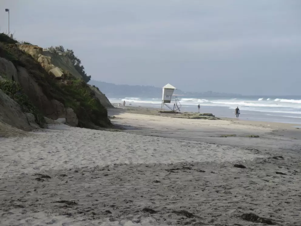 Cliff and lifeguard shack.