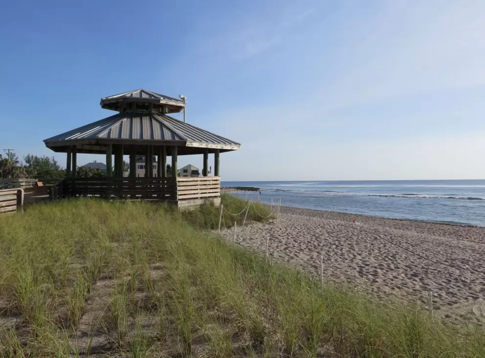 Gazebo at Bathtub Beach.