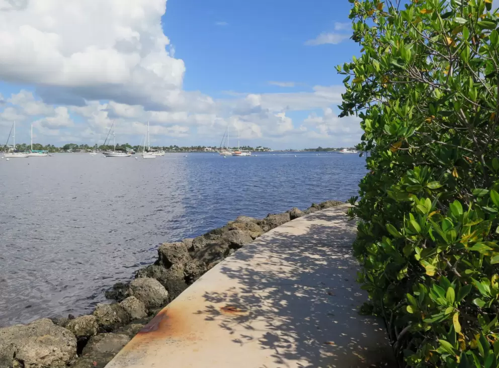 Around the corner to the boardwalk.