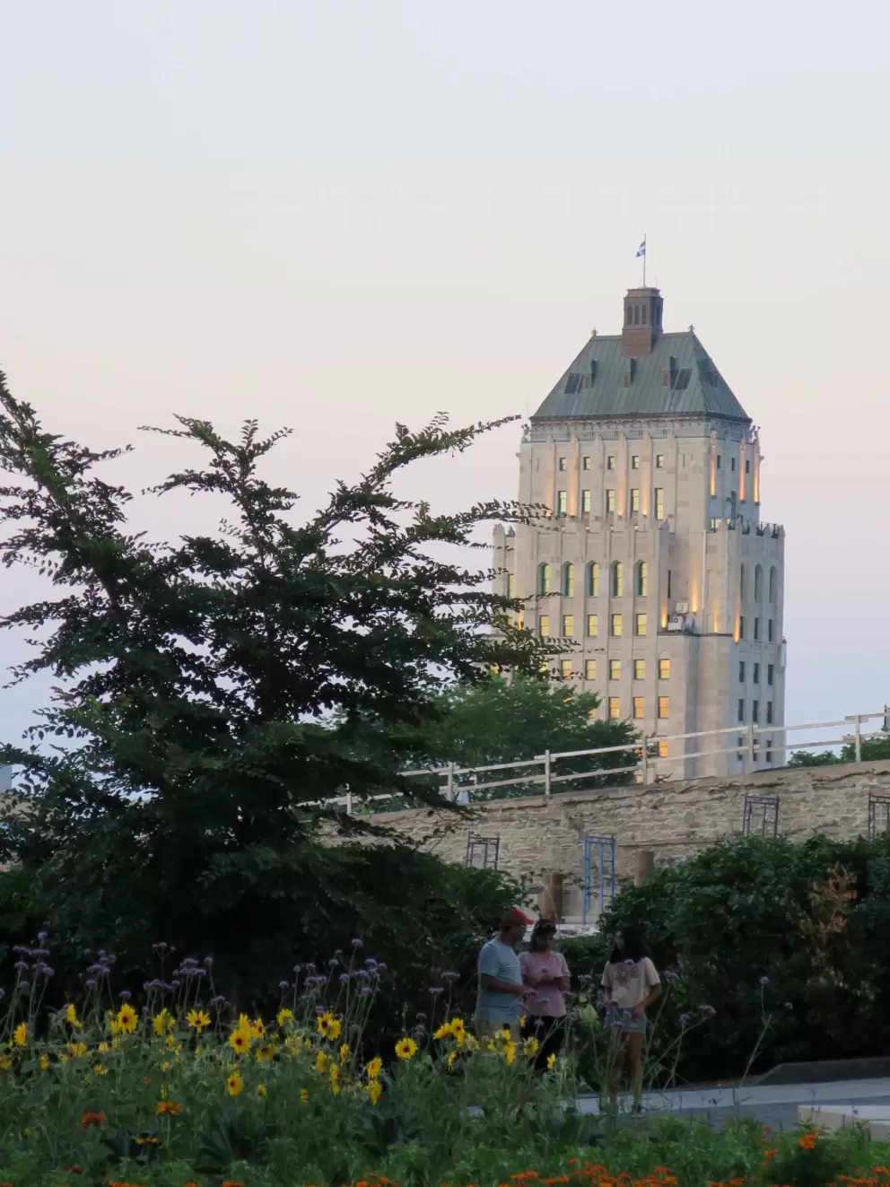 Gorgeous view of Edifice Price, from Blvd Honore-Mercier, near Parliament. 