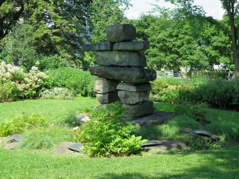 Stone archway, in a peaceful area of the gardens near Blvd Rene Levesque.