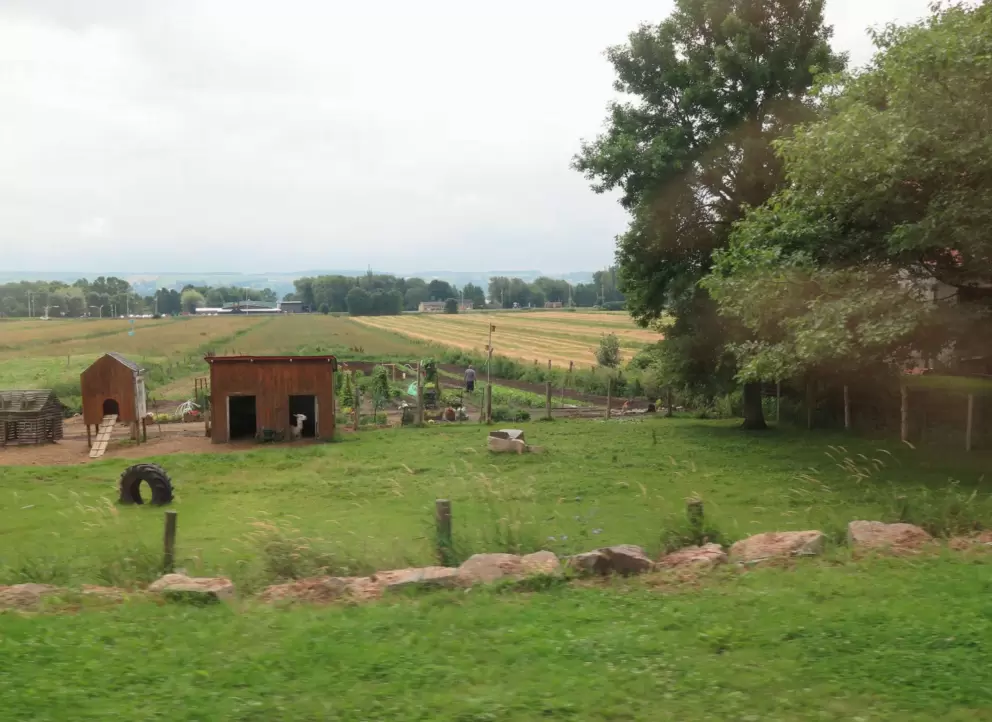 Farm you see along the route, on Cote Sainte-Anne. 
