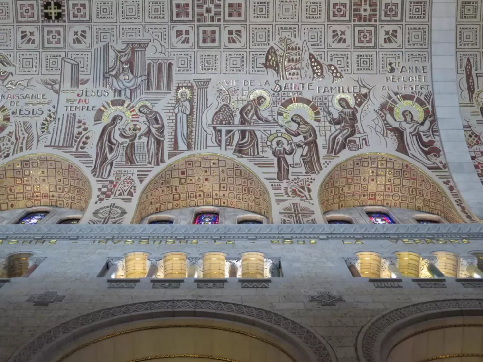 Jesus at the Temple mosaic, on the ceiling of the sanctuary. 