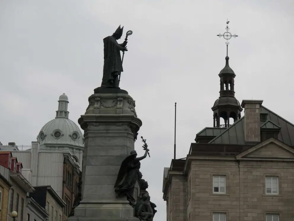 Monument Saint Francois de Laval silhouette. 