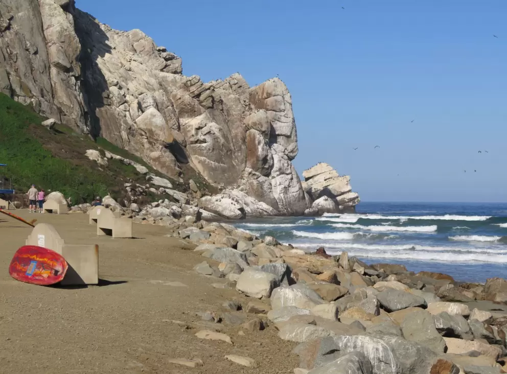 Gorgeous rock formations where Morro Rock meets the sea. 