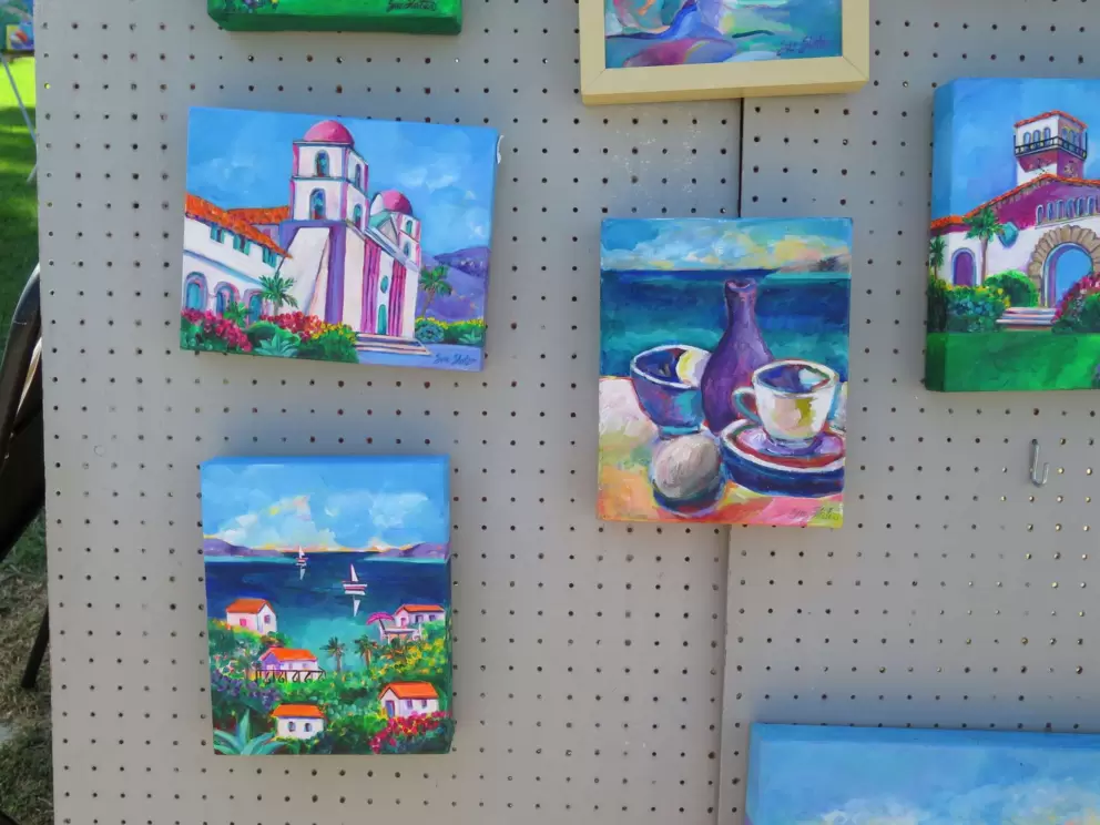 Art walk, on Cabrillo Blvd, every Sunday at 10am. 