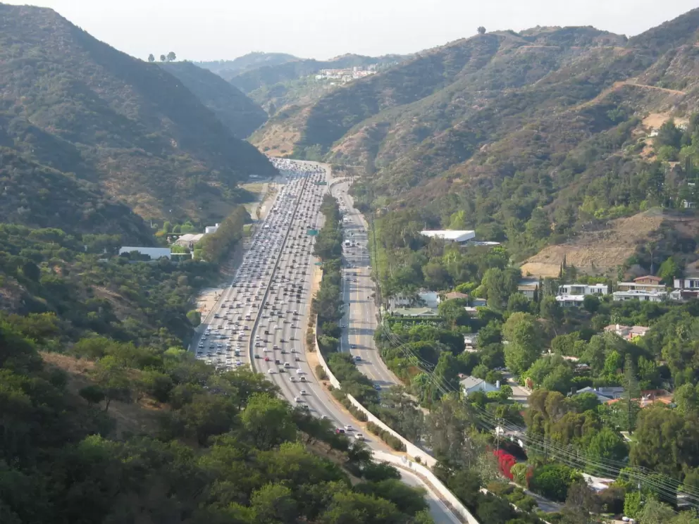 The 405 is so much nicer from above!