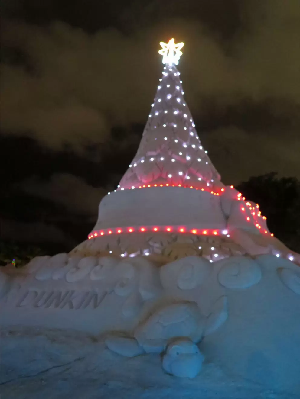 Sand sculpture at Christmastime.