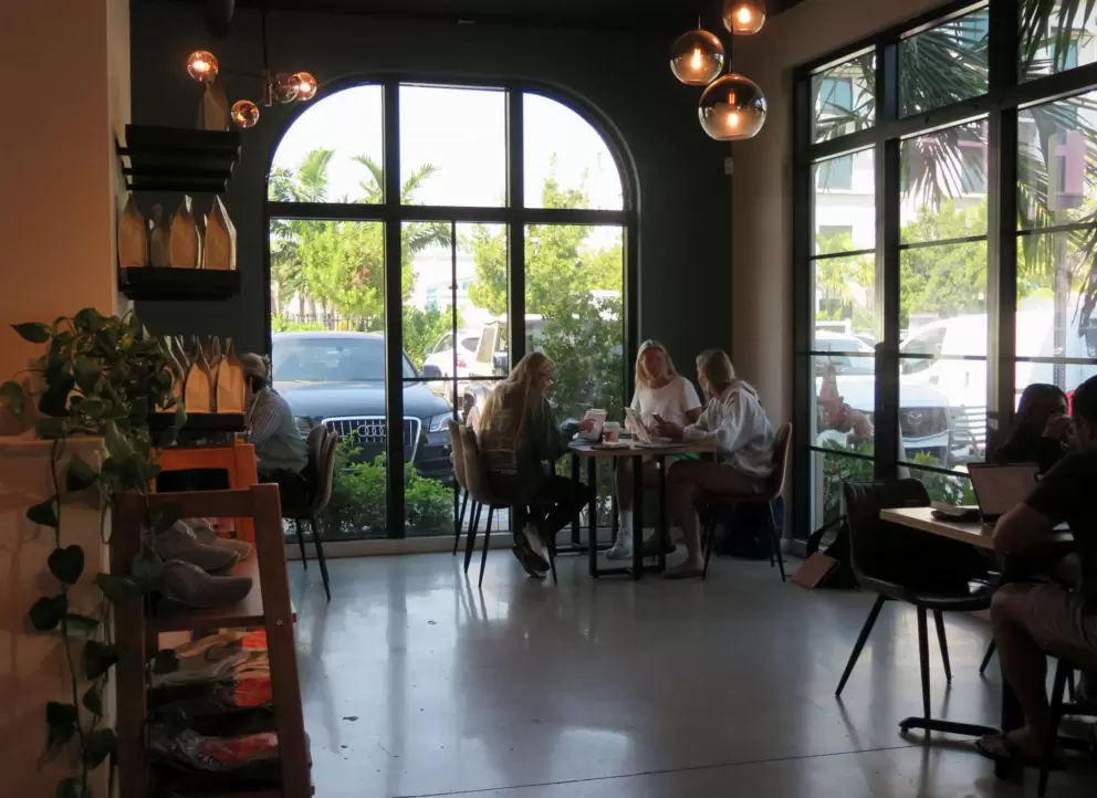 Students from Palm Beach Atlantic hanging out at Common Grounds Brew. 