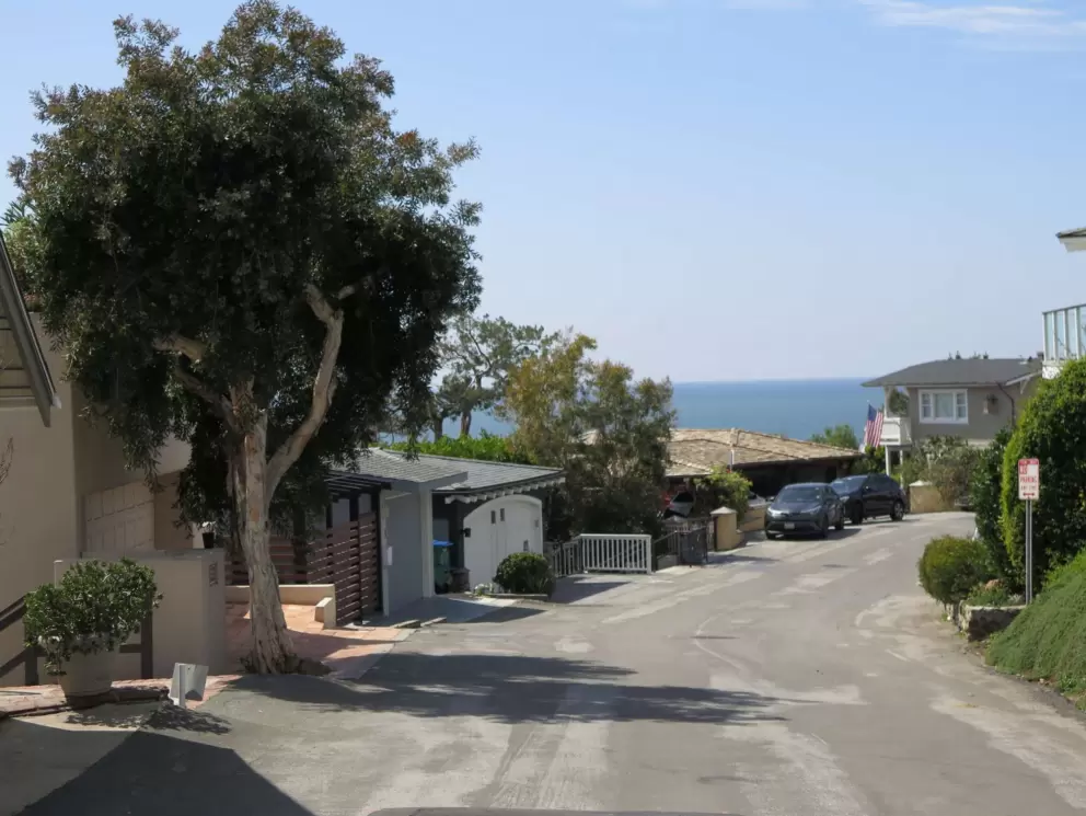 Views of the ocean as you walk through the neighborhood. 