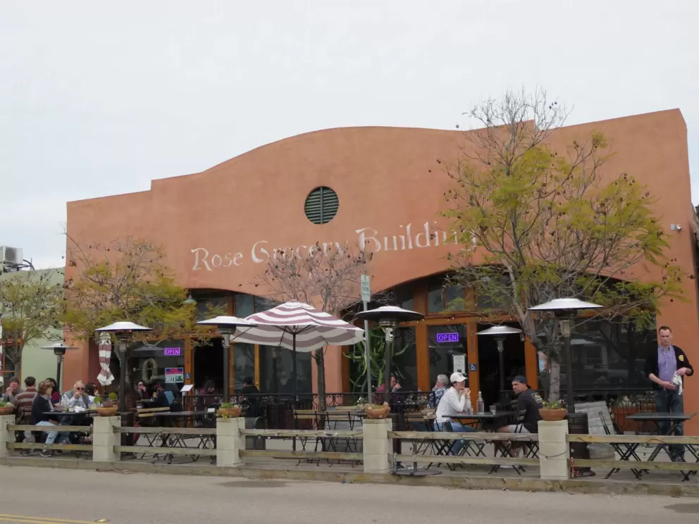 Rose Wine Bar. 