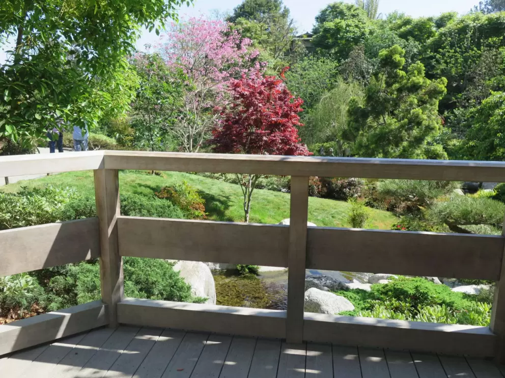 Wooden lookout over the stream. 