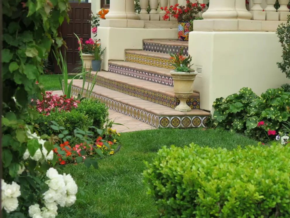 Spanish stairs and a lush garden.